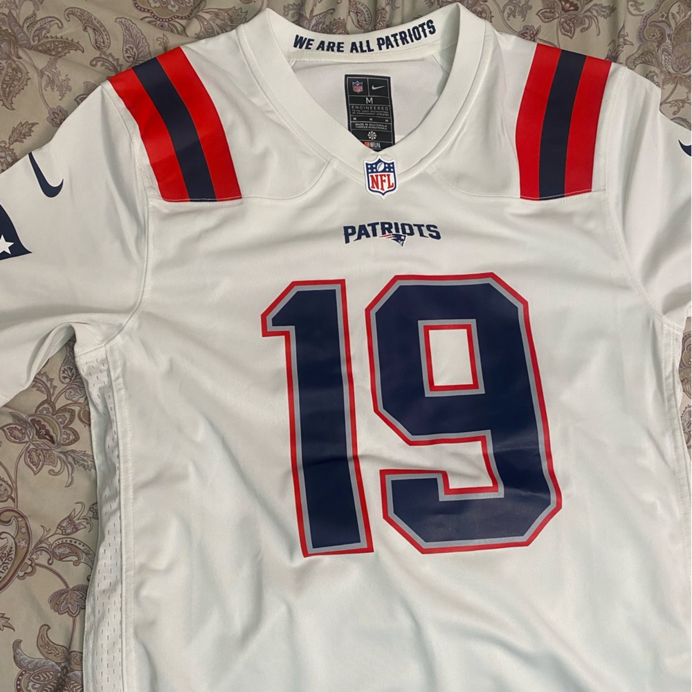 Patriots Christian Gonzalez Medium Jersey